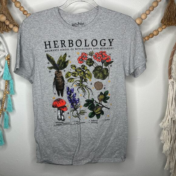 Harry Potter Herbology Graphic T - Picture 1 of 3
